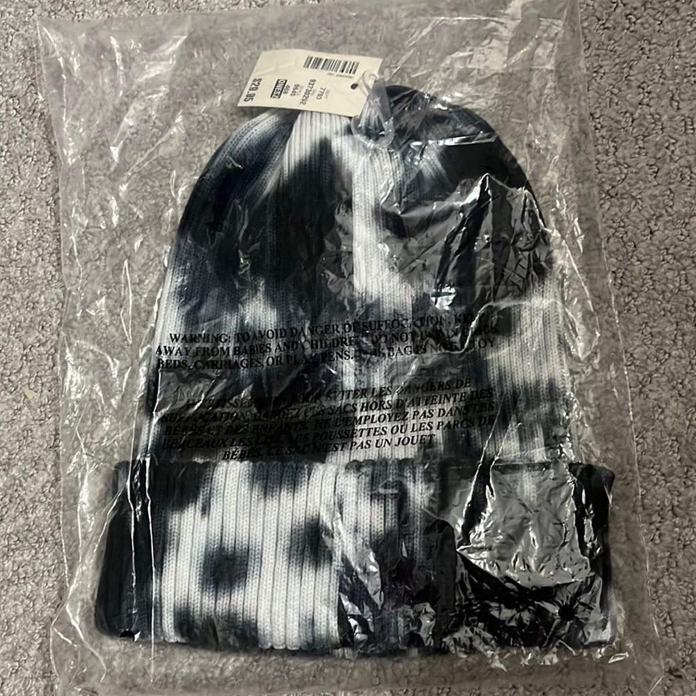 AEROPOSTALE Blue tie Dye Ribbed Beanie - Picture 2 of 2